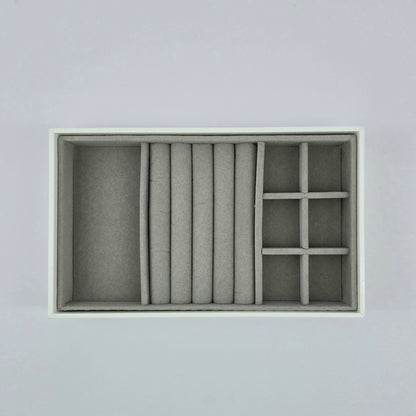 Floral Personalized Jewelry Box – Timeless Elegance for Your Collection