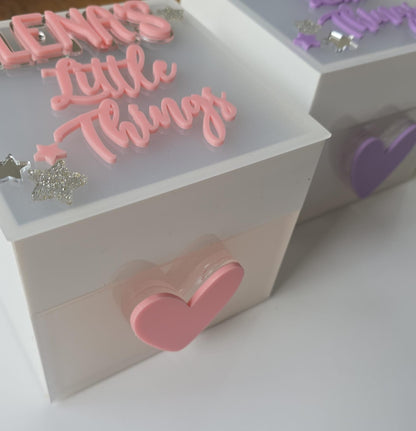 Small Signature Box