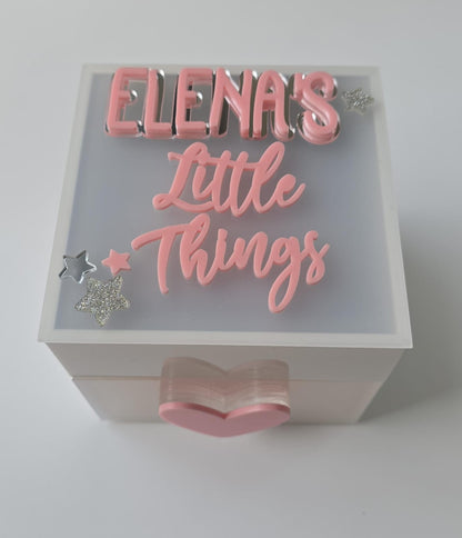 Small Signature Box