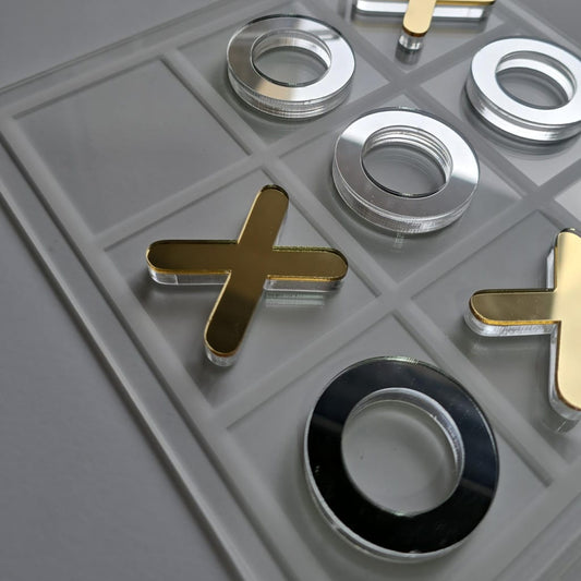 Tic Tac Toe Game Box