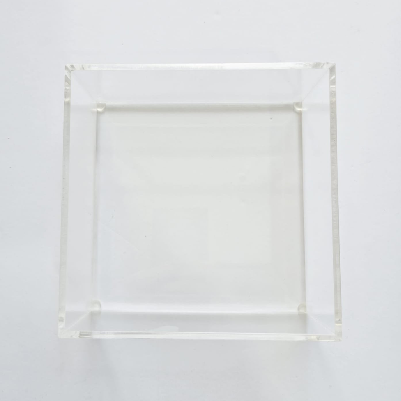 Ramadan Acrylic Box – Transparent Base with White See-Through Lid