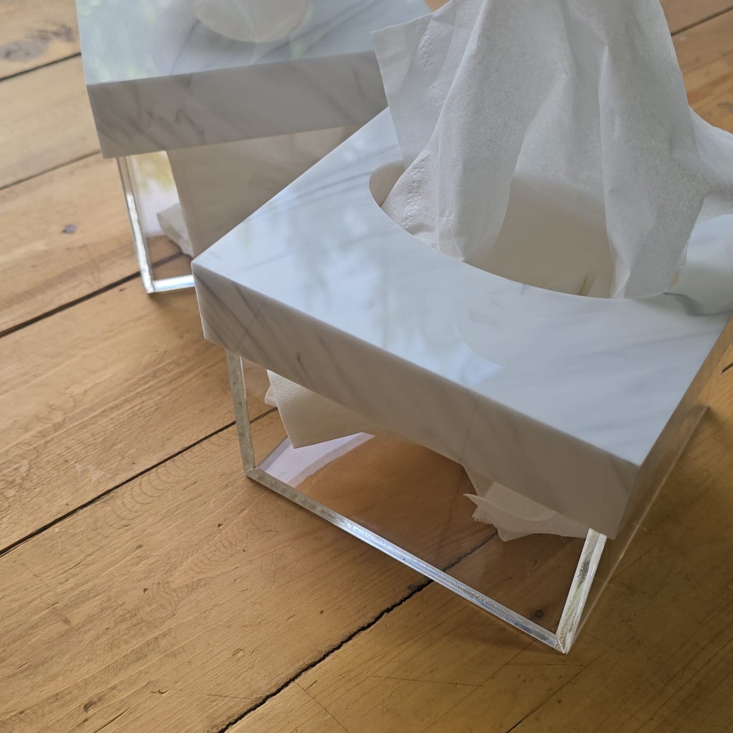 Marble Plexi Square Tissue Box